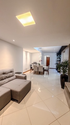 Apartamento com 176m² 3 quartos e 3 banheiros, à venda, no bairro Riviera Fluminense em Macaé