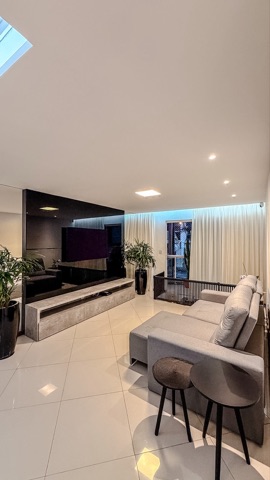 Apartamento com 176m² 3 quartos e 3 banheiros, à venda, no bairro Riviera Fluminense em Macaé