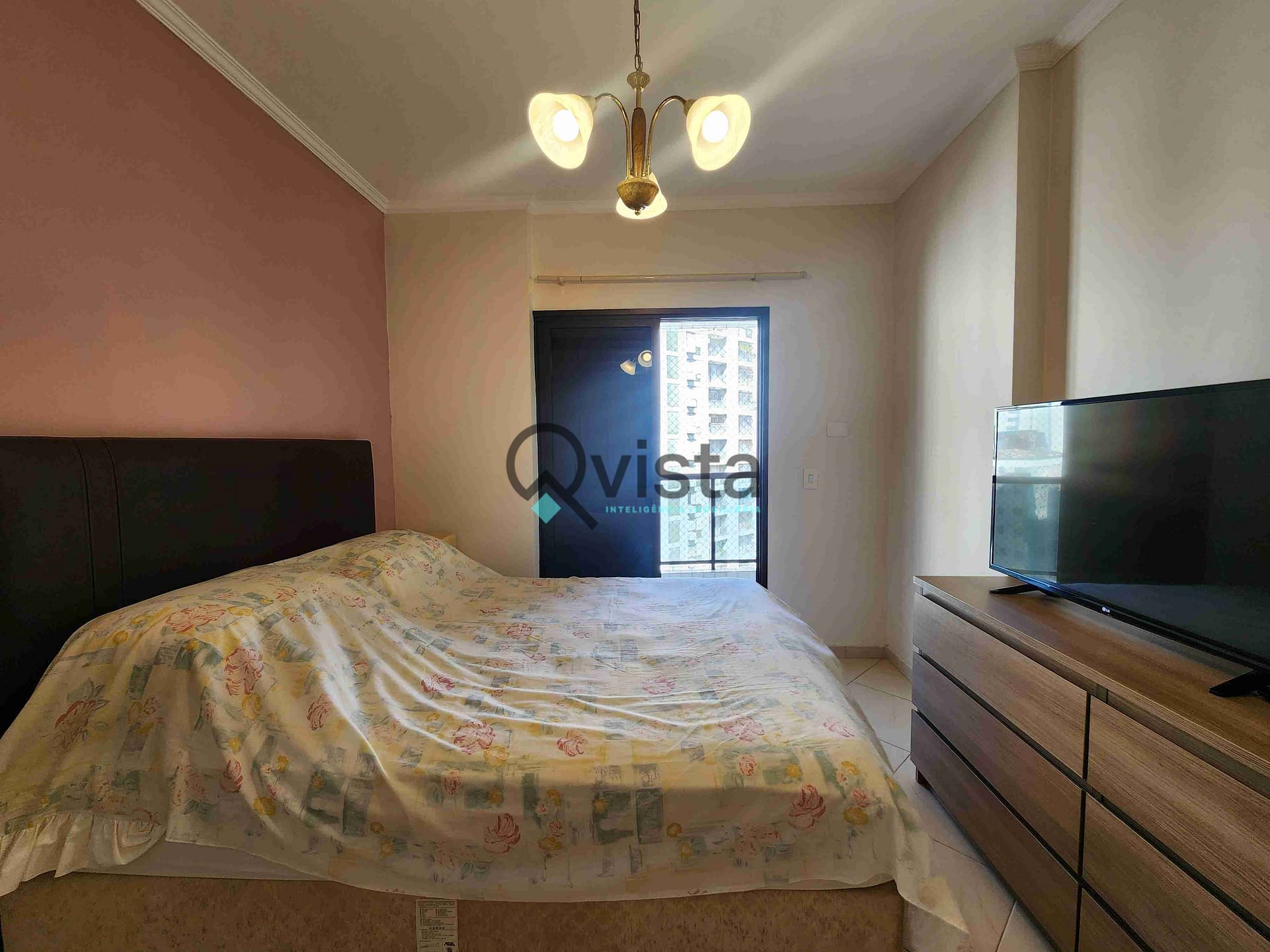 Apartamento à venda com 4 quartos, 150m² - Foto 7