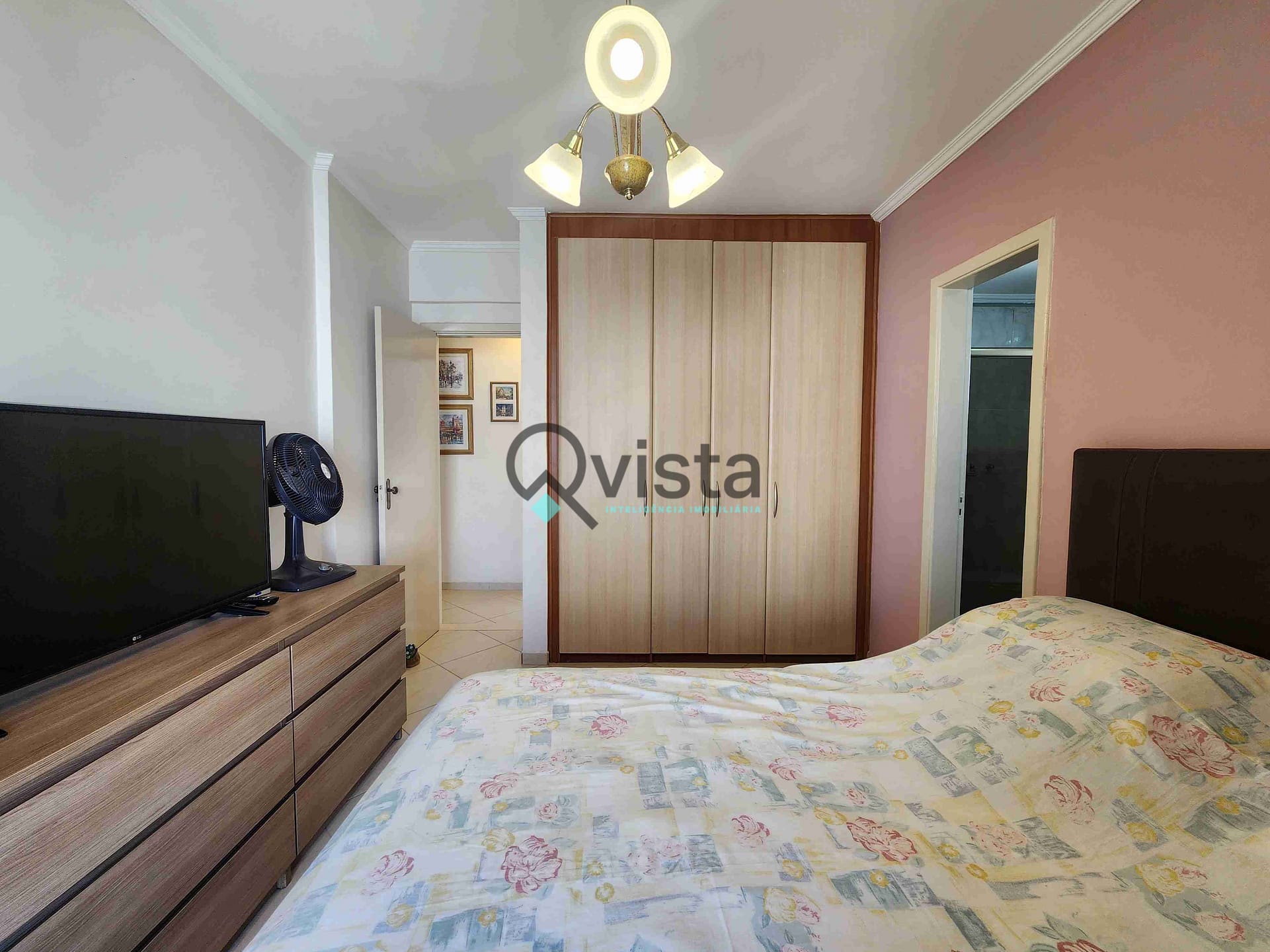Apartamento à venda com 4 quartos, 150m² - Foto 8