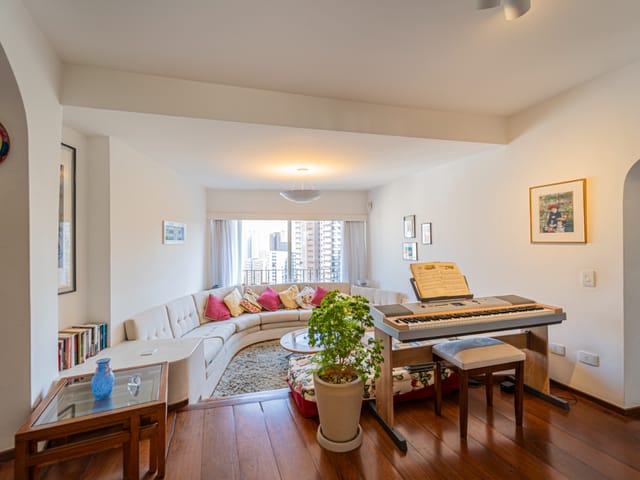 Foto do Apartamento - Apartamento tipo para venda em Vila Suzana com 2 quartos, sendo 1 suíte, 102m² | Correteria Imóveis