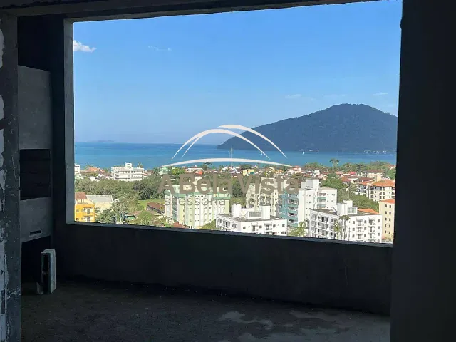 Apartamento 3 quartos e 3 banheiros, à venda, no bairro Barra da Lagoa em Ubatuba