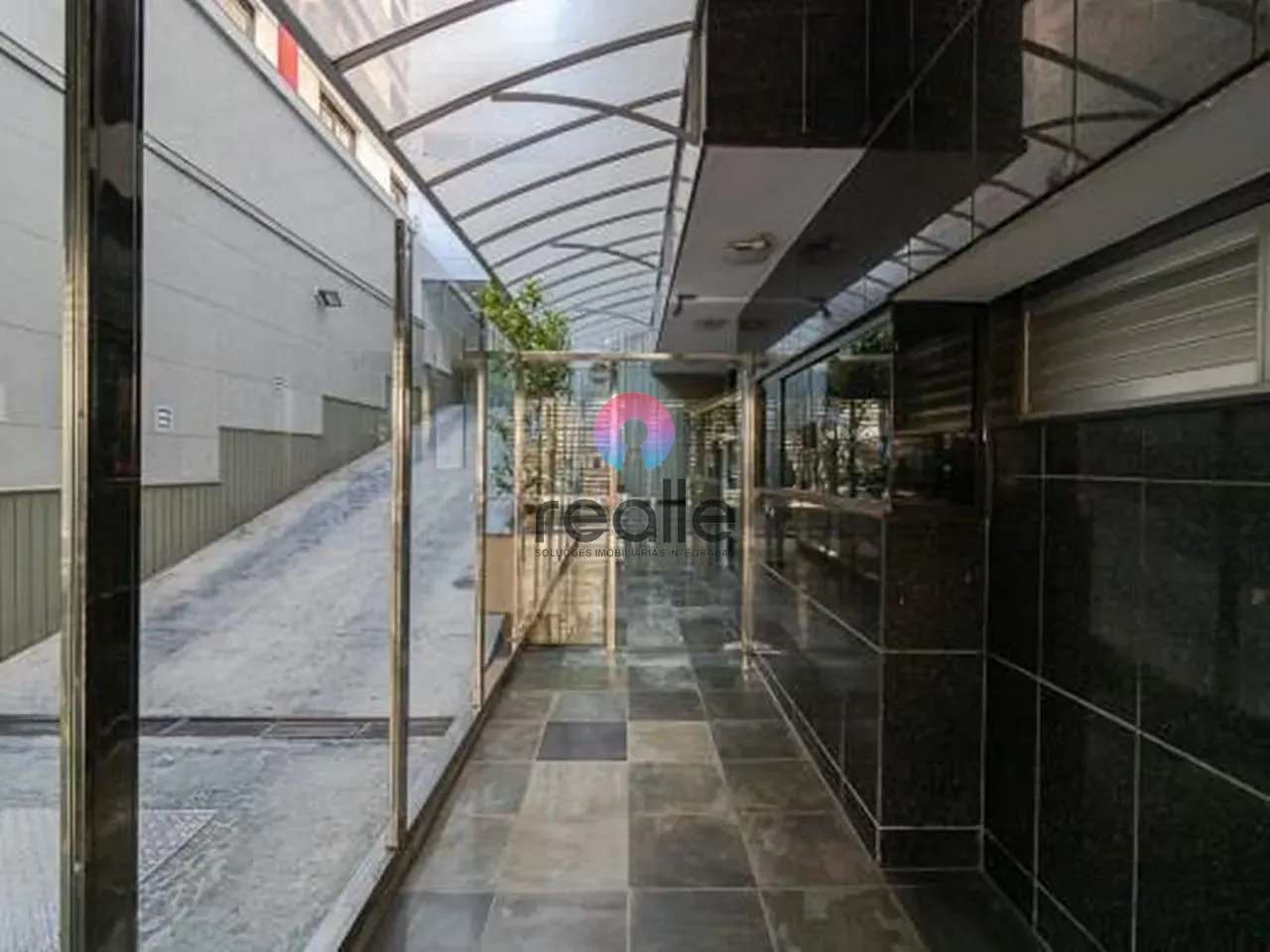 Cobertura, 3 quartos, 268 m² - Foto 2