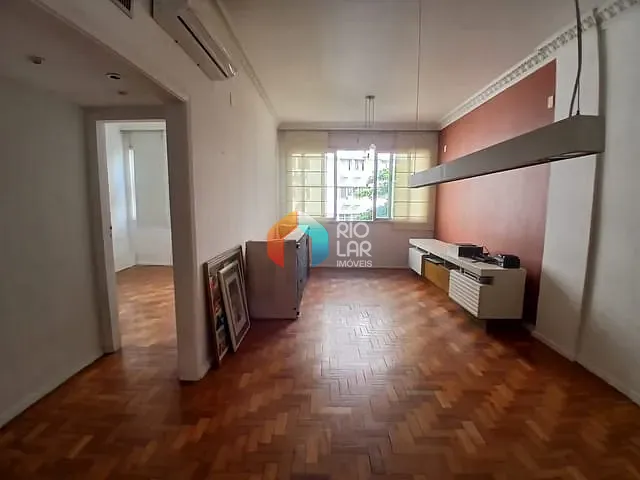 Apartamento com 115m² 3 quartos e 2 banheiros, à venda, no bairro Copacabana em Rio de Janeiro