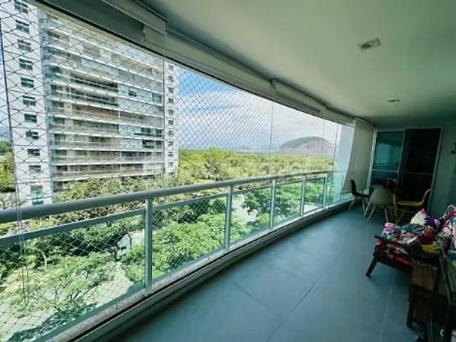 Apartamento 3 quartos e 4 banheiros, à venda ou para alugar, no bairro Barra da Tijuca em Rio de Janeiro