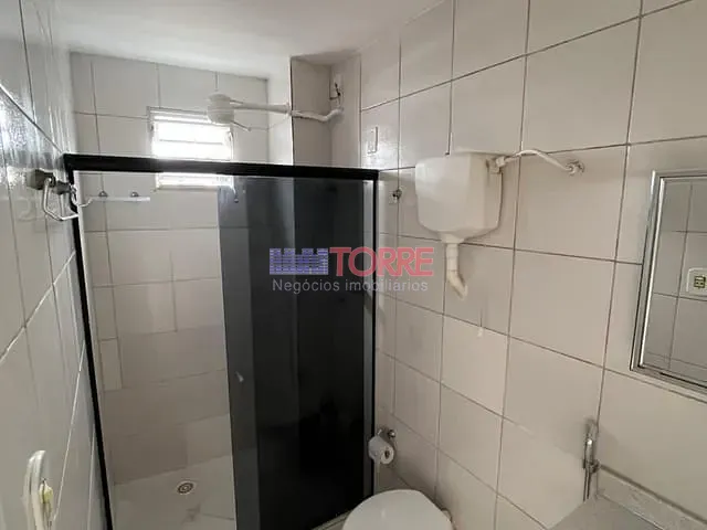 Apartamento 2 quartos e 1 banheiro, para alugar, no bairro Centro comercial em Itabuna