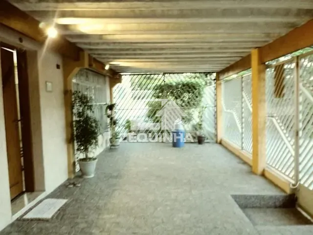 Casa com 355m² 4 quartos e 3 banheiros, à venda, no bairro Parque Continental em Sao Paulo