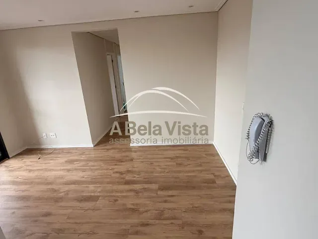 Apartamento 2 quartos e 1 banheiro, para alugar, no bairro Centro em Osasco