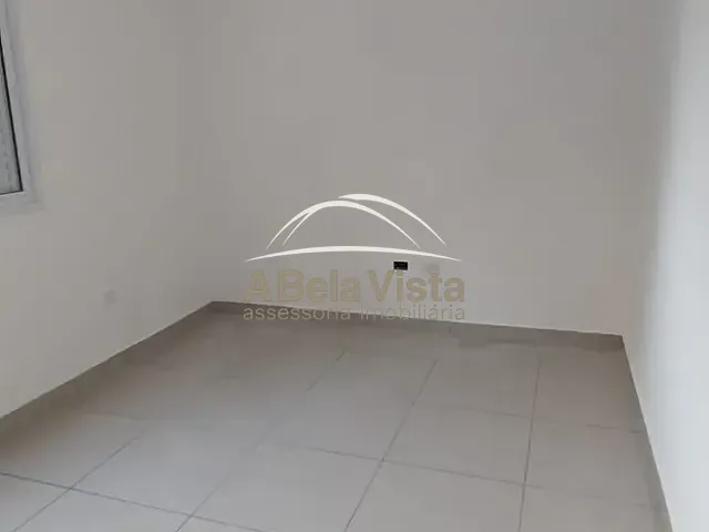 Apartamento 1 quarto e 1 banheiro, para alugar, no bairro Umuarama em Osasco