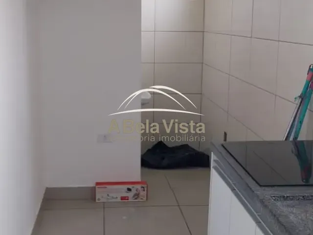 Apartamento 1 quarto e 1 banheiro, para alugar, no bairro Umuarama em Osasco