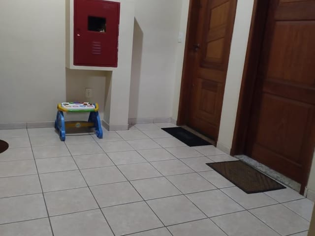 Apartamento com 55m² 2 quartos e 1 banheiro, à venda, no bairro Parque Califórnia em Campos dos Goytacazes