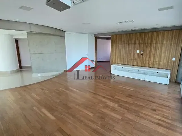 Apartamento com 205m² 3 quartos e 3 banheiros, à venda, no bairro Jardim em Santo André