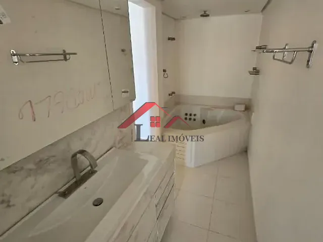 Apartamento com 205m² 3 quartos e 3 banheiros, à venda, no bairro Jardim em Santo André