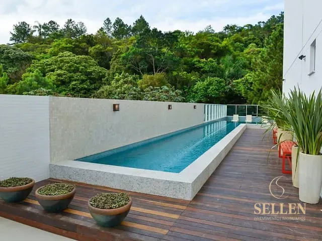Apartamento com 130m² 3 quartos e 4 banheiros, à venda, no bairro Pioneiros em Balneário Camboriú
