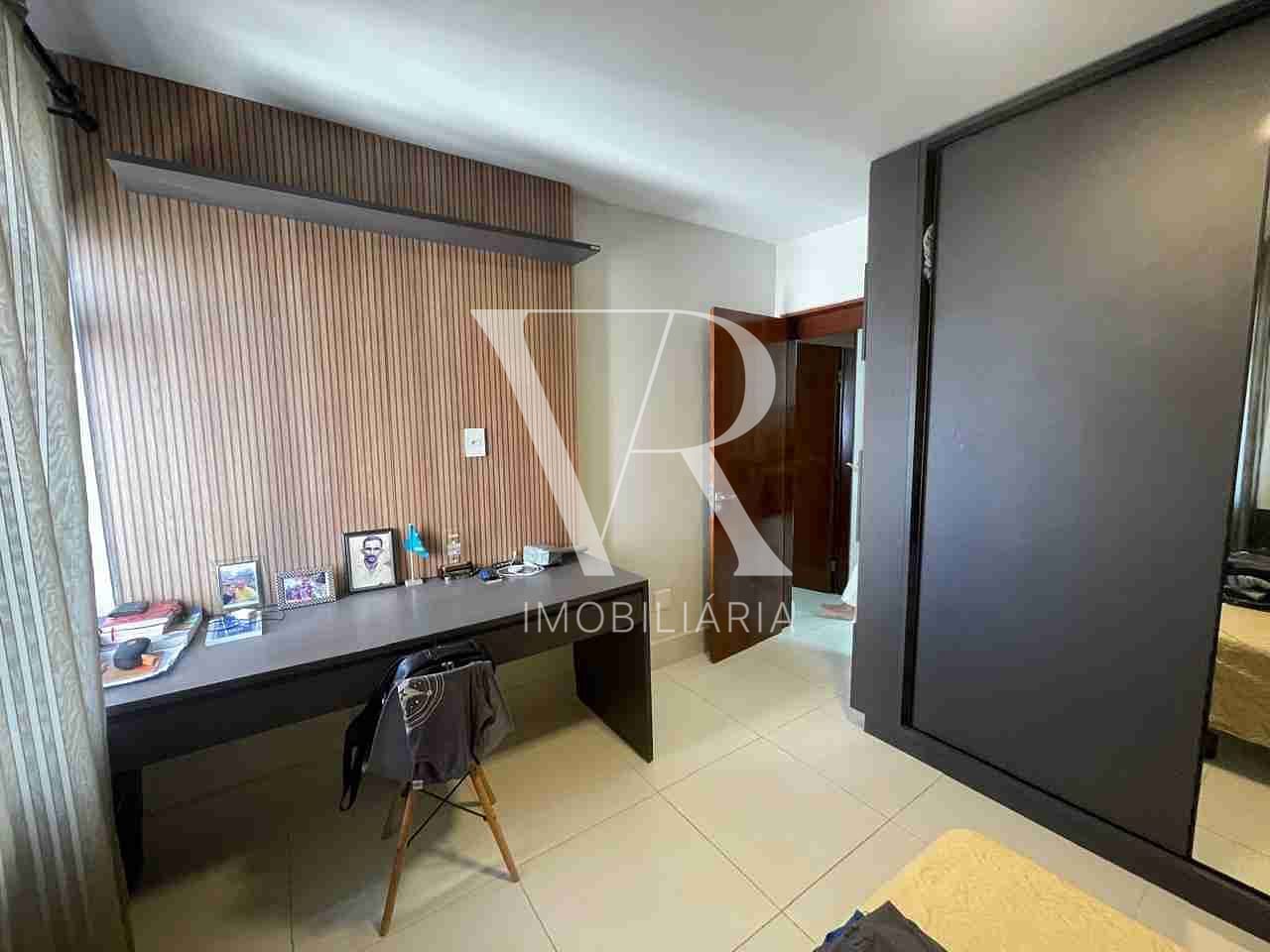 Apartamento à venda com 3 quartos, 97m² - Foto 3