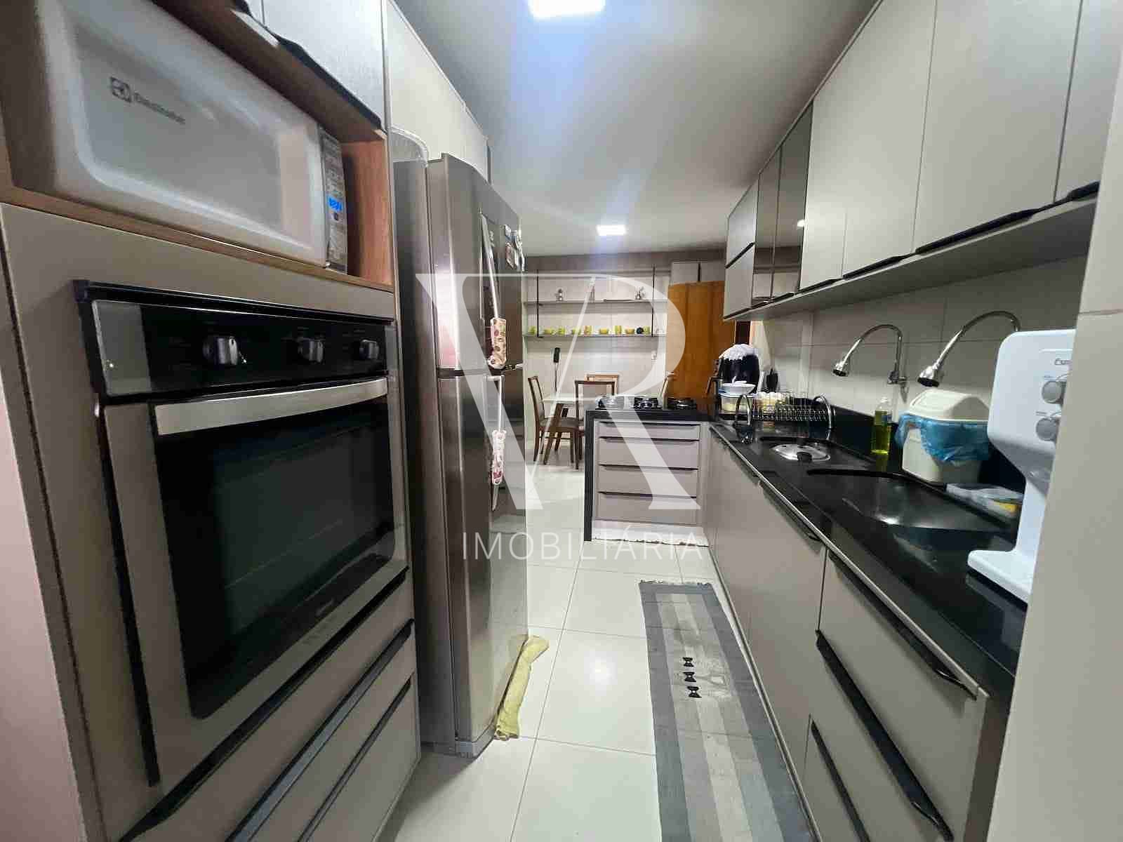 Apartamento à venda com 3 quartos, 97m² - Foto 19