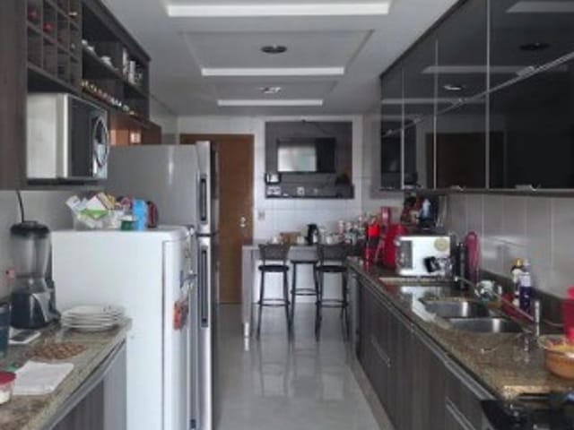 Apartamento 3 quartos e 2 banheiros, à venda, no bairro Praia Campista em Macaé