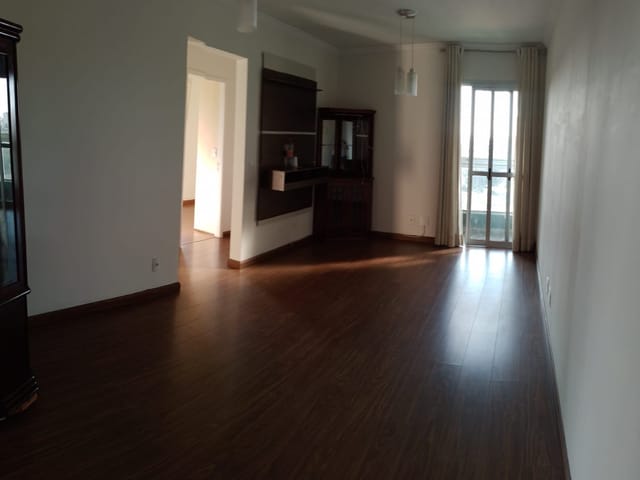 Apartamento 3 quartos e 2 banheiros, à venda, no bairro Vila Alpina em São Paulo