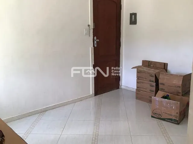 Apartamento 2 quartos e 1 banheiro, à venda, no bairro Gleba B em Camaçari
