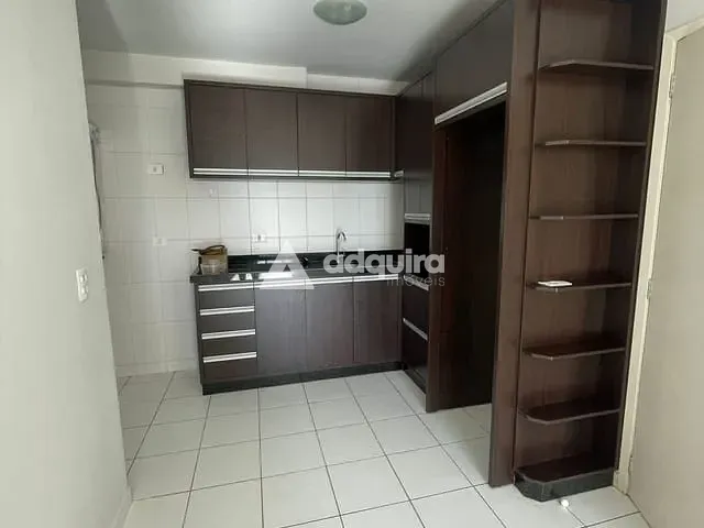 Apartamento com 52m² 2 quartos e 1 banheiro, à venda, no bairro Uvaranas em Ponta Grossa