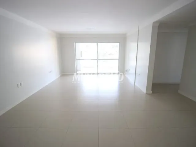 Apartamento com 223m² 3 quartos e 1 banheiro, à venda, no bairro Centro em Concórdia