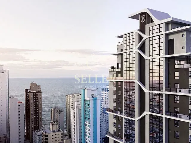 Apartamento com 212m² 3 quartos e 4 banheiros, à venda, no bairro Centro em Balneário Camboriú