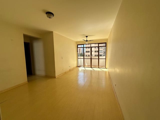 Foto do Apartamento - Ed. Mundo Novo - Apartamento à venda com 3 dormitórios (1 suíte), 1 vaga - Centro, Londrina, PR | Premier Imóveis