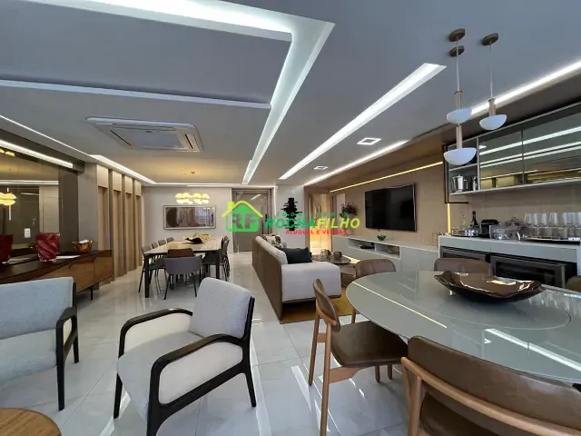Apartamento com 225m² 4 quartos e 4 banheiros, à venda, no bairro Jóquei em Teresina