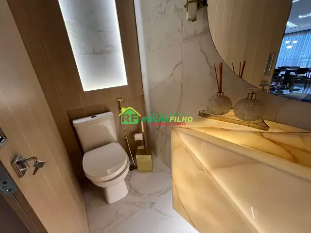 Apartamento com 225m² 4 quartos e 4 banheiros, à venda, no bairro Jóquei em Teresina