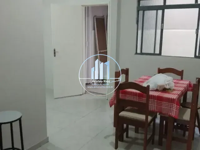 Apartamento com 81m² 2 quartos e 1 banheiro, à venda, no bairro Centro em Pouso Alegre