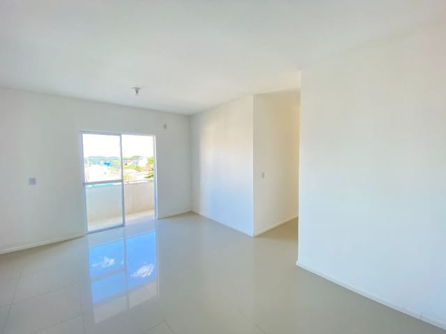 Apartamento com 102m² 3 quartos e 2 banheiros, à venda, no bairro Areal em Pelotas