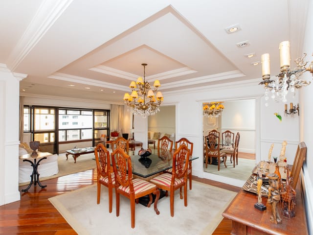 Foto do Apartamento - Apartamento para venda em Moema com 4 quartos, sendo 3 suítes , 155m² | Correteria Imóveis