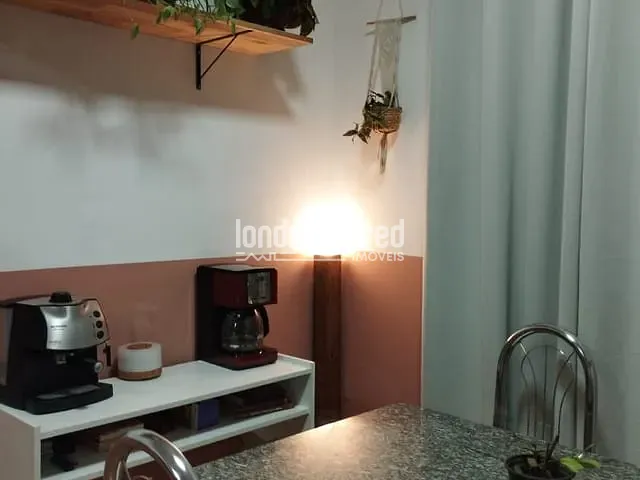Apartamento 2 quartos e 1 banheiro, à venda, no bairro Cidade Industrial 2 em Londrina