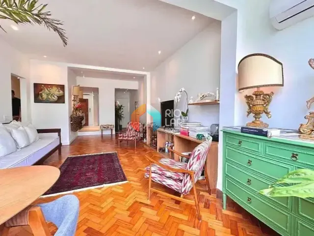 Apartamento com 121m² 2 quartos e 3 banheiros, à venda, no bairro Copacabana em Rio de Janeiro