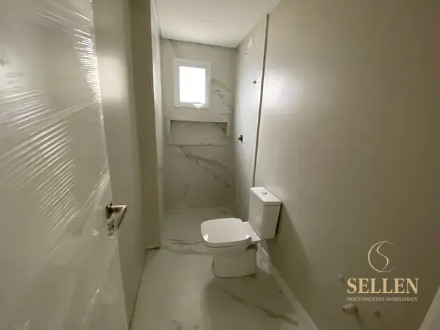 Apartamento com 187m² 3 quartos e 1 banheiro, à venda, no bairro Pioneiros em Balneário Camboriú