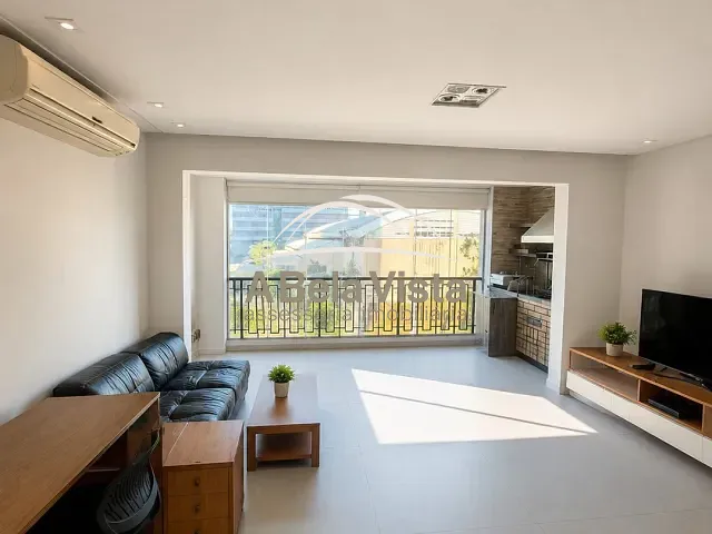 Apartamento 2 quartos e 2 banheiros, para alugar, no bairro Sítio Tamboré Alphaville em Barueri