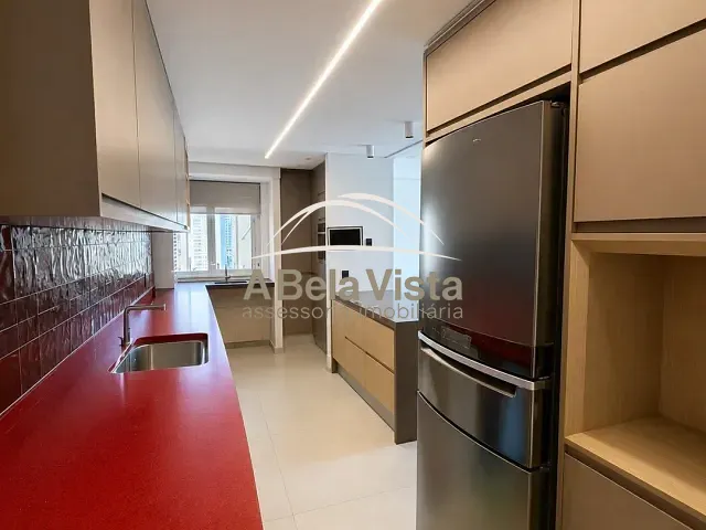Apartamento 2 quartos e 2 banheiros, para alugar, no bairro Sítio Tamboré Alphaville em Barueri
