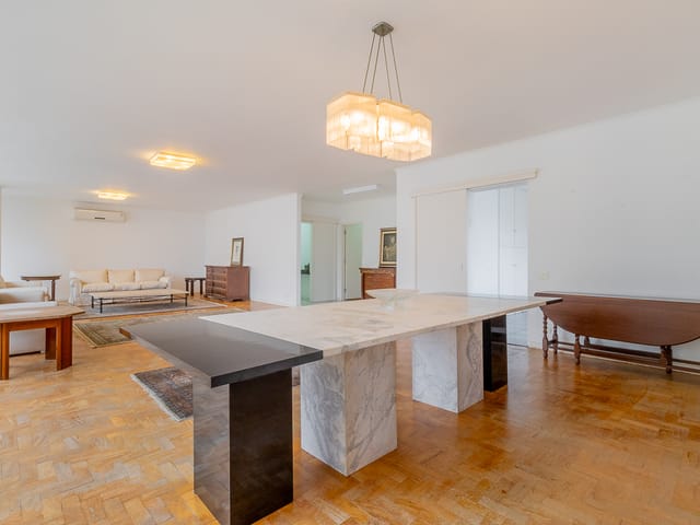 Apartamento com 340m² 3 quartos e 4 banheiros, à venda, no bairro Santa Cecília em São Paulo