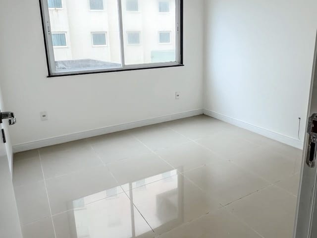 Apartamento 2 quartos e 2 banheiros, à venda, no bairro Praia Campista em Macaé