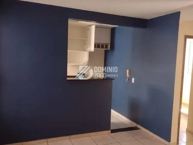Apartamento com 49m² 2 quartos e 1 banheiro, à venda, no bairro Conjunto Pontal em Uberaba