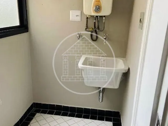 Apartamento com 41m² 1 quarto e 1 banheiro, à venda, no bairro Portal do Morumbi em São Paulo