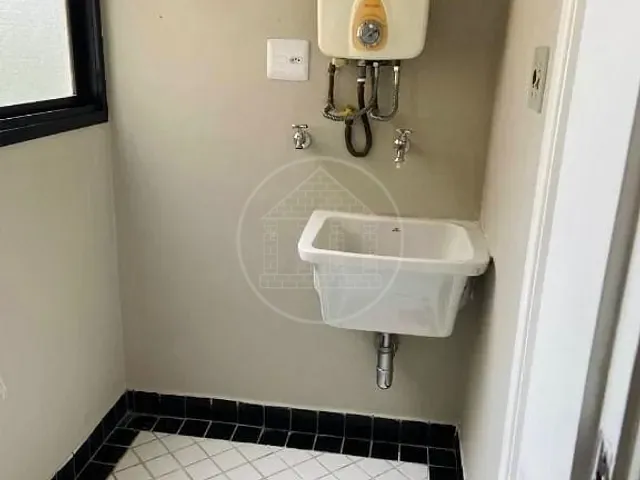 Apartamento com 41m² 1 quarto e 1 banheiro, à venda, no bairro Portal do Morumbi em São Paulo