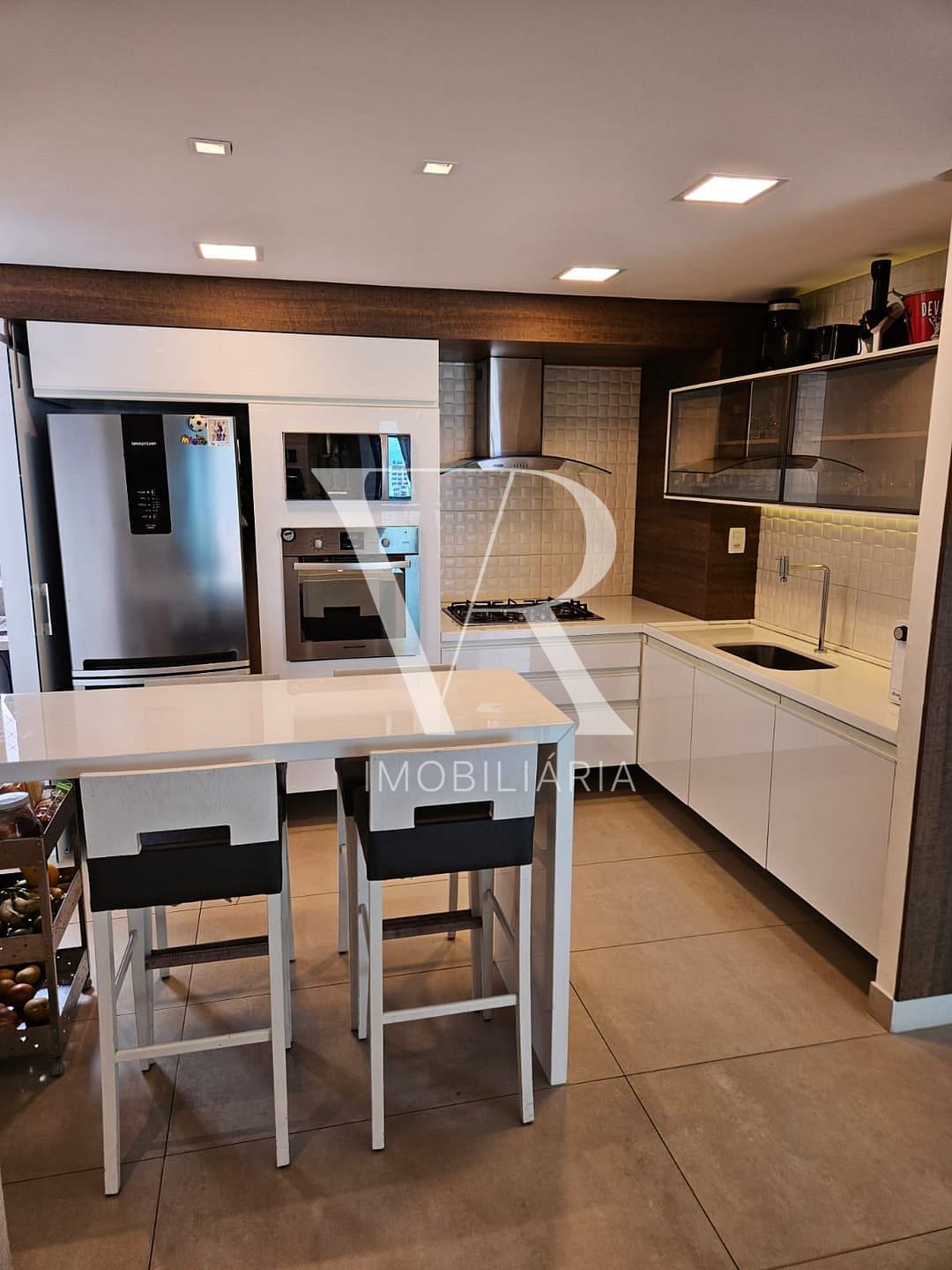 Apartamento à venda com 3 quartos, 127m² - Foto 8