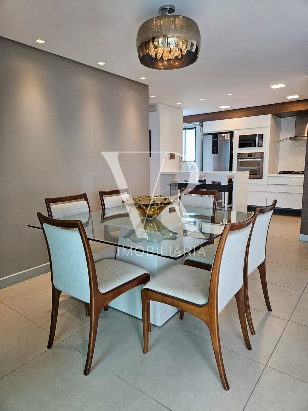 Apartamento à venda com 3 quartos, 127m² - Foto 6