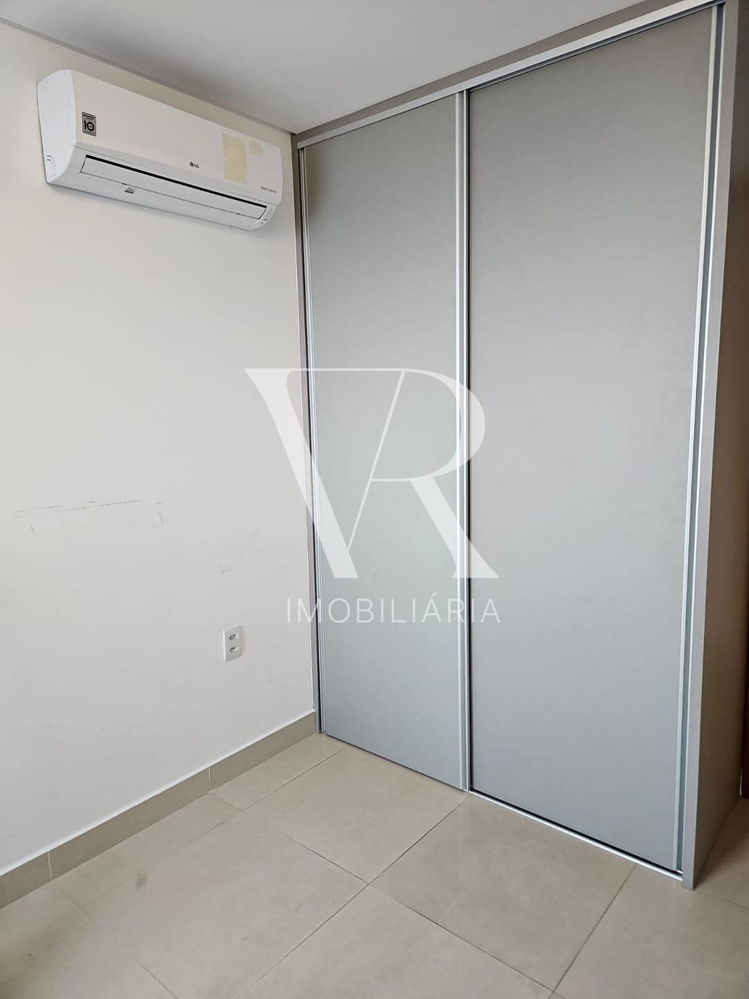 Apartamento à venda com 3 quartos, 127m² - Foto 18