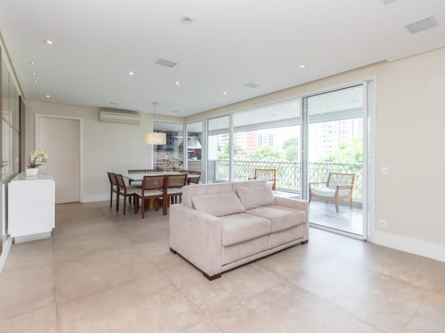 Apartamento com 177m² 4 quartos e 4 banheiros, à venda, no bairro Jardim Monte Kemel em São Paulo