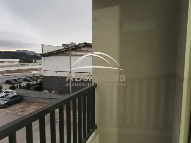 Apartamento 2 quartos e 1 banheiro, para alugar, no bairro Vila Caldas em Carapicuíba