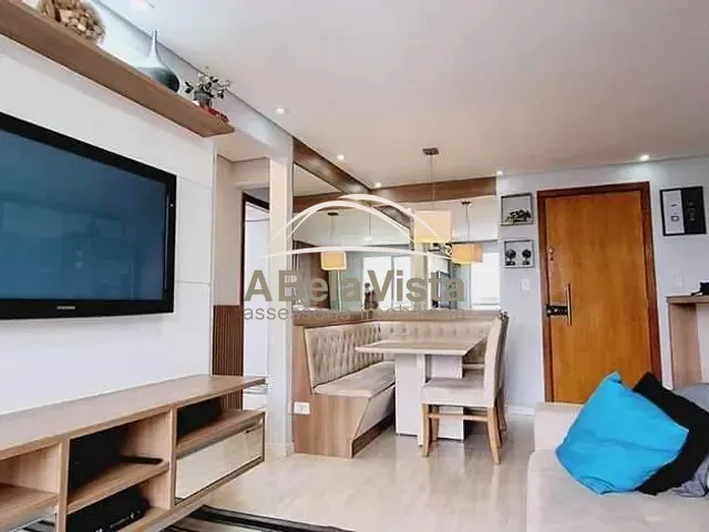 Apartamento 3 quartos e 2 banheiros, à venda, no bairro Jardim Marilu em Carapicuíba