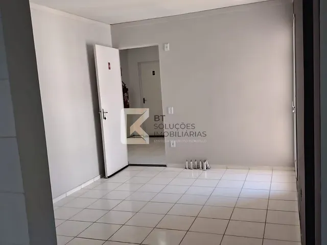 Apartamento 2 quartos e 1 banheiro, à venda, no bairro Parque Campo Bonito em Indaiatuba