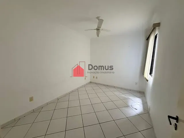 Apartamento 3 quartos e 2 banheiros, à venda ou para alugar, no bairro Jardim Boa Vista em Pindamonhangaba